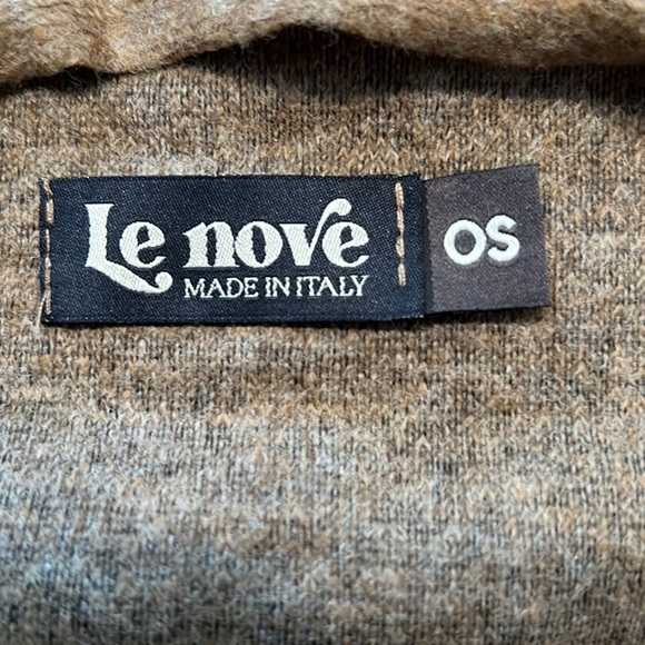 Le Nove Tan Wool Shrug With Black Trim And Zippers Made In Italy O/S - Picture 7 of 7